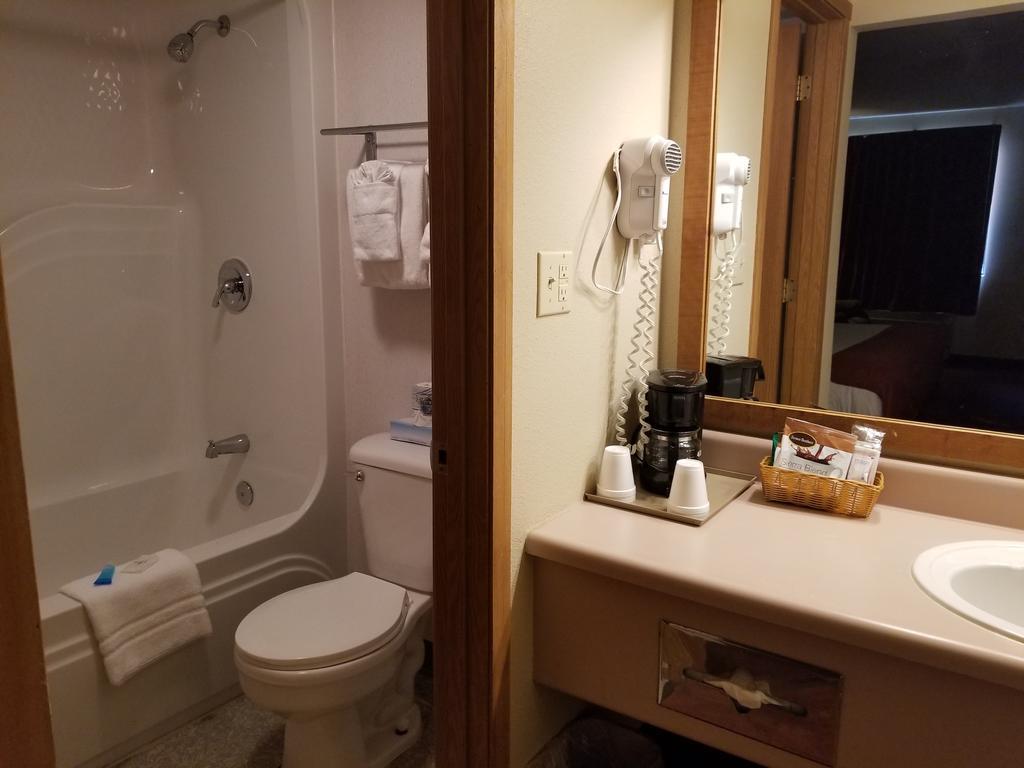 American Eagle Inn & Suites Branson Buitenkant foto