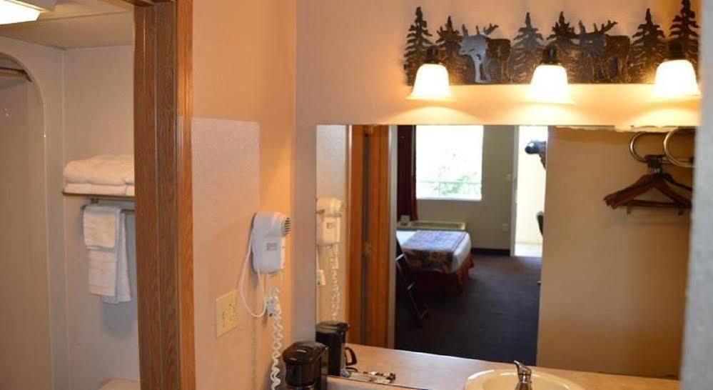 American Eagle Inn & Suites Branson Buitenkant foto